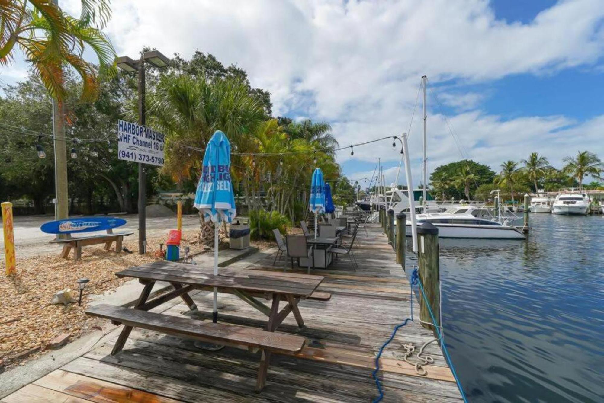 Getaway At The Marina Aparthotel South Bradenton Exterior photo